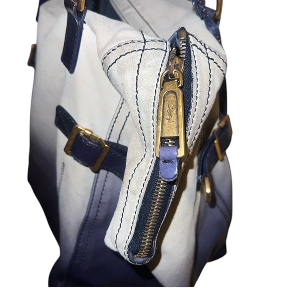 YVES SAINT LAURENT
Ombré Leather Downtown Tote - Picture 8 of 16